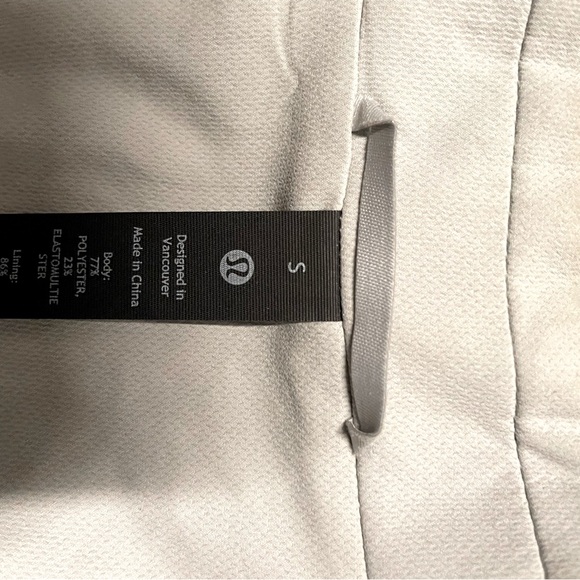Lululemon New Venture Button Front Blazer - Picture 2 of 2